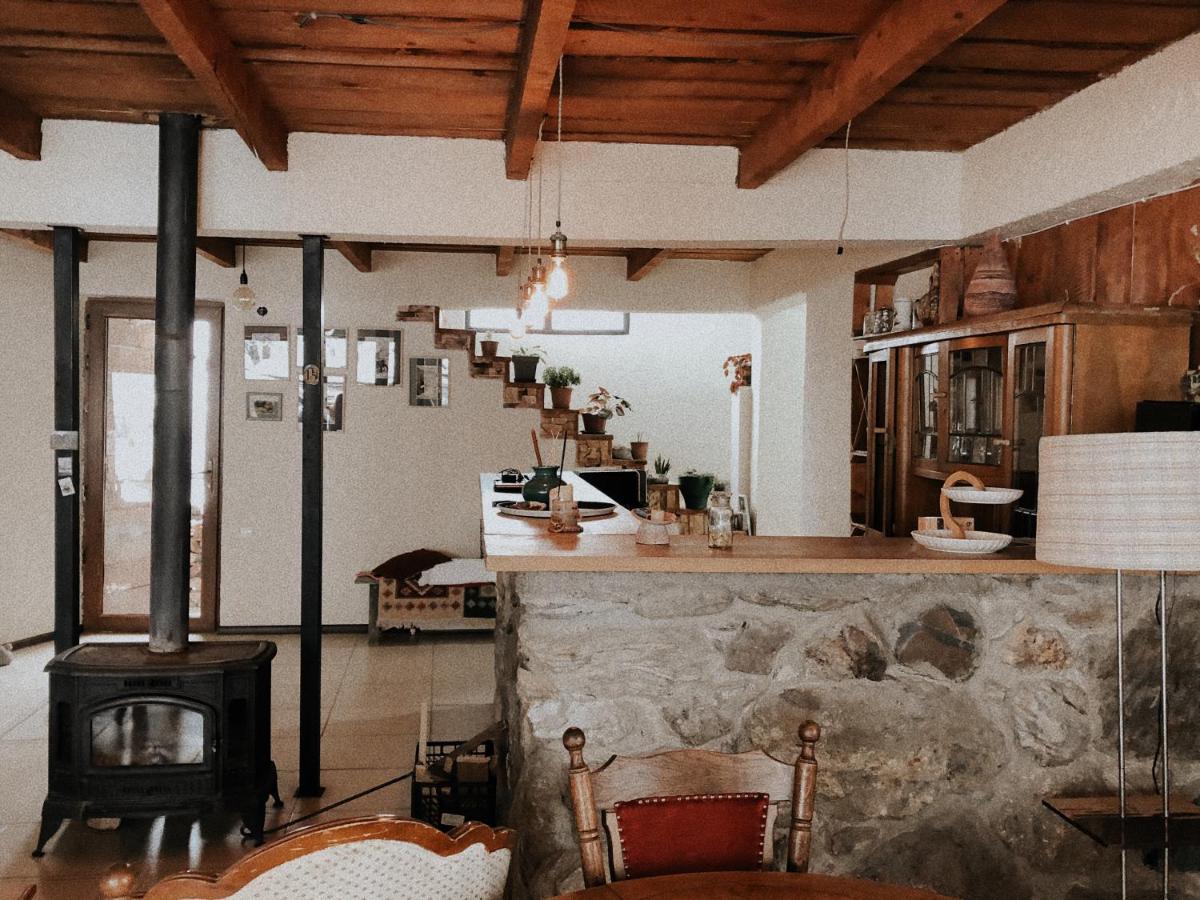 Hotel Ailama ميستيا المظهر الخارجي الصورة